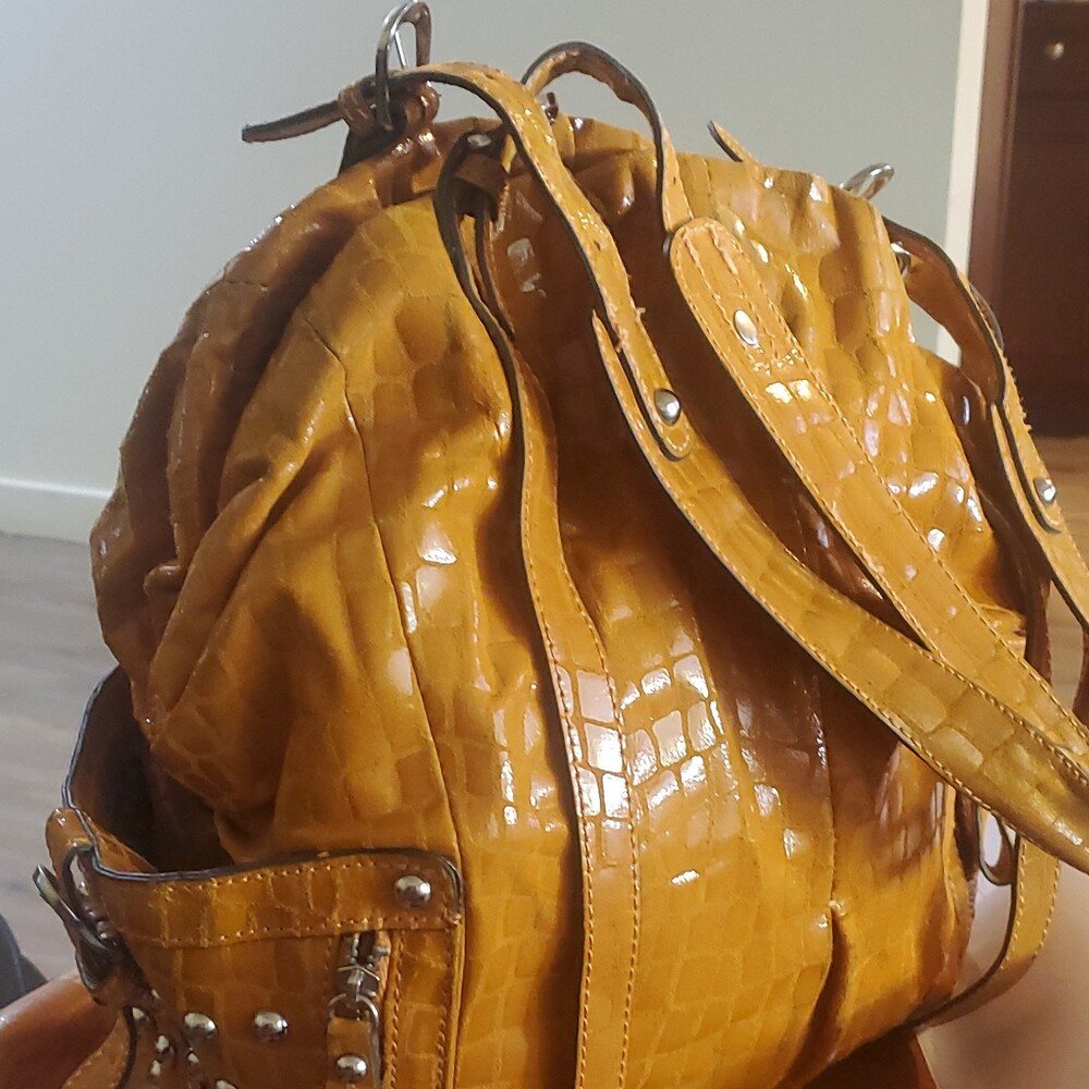 VTG HYPE Oversized Cognac Leather Hobo Bag Glossy Croc Embossed Studded Pockets - Picture 6 of 8